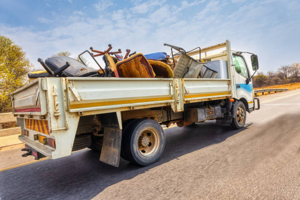Best Carpet Removal and Disposal  in St Marys, KS